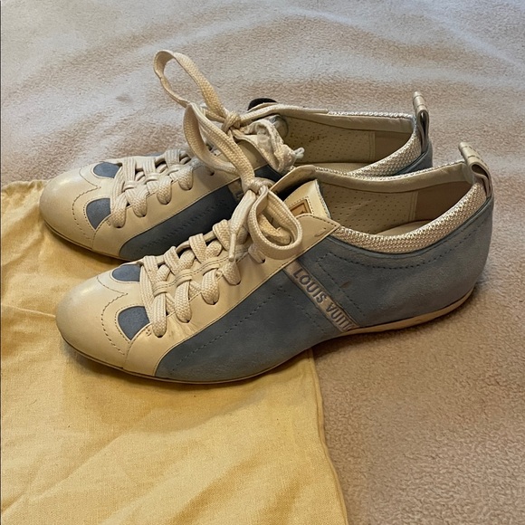 Louis Vuitton Women's Sneakers in Blue and Cream - Picture 1 of 3